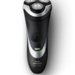 Philips Norelco Series 3000 Dry Electric Shaver At Menards