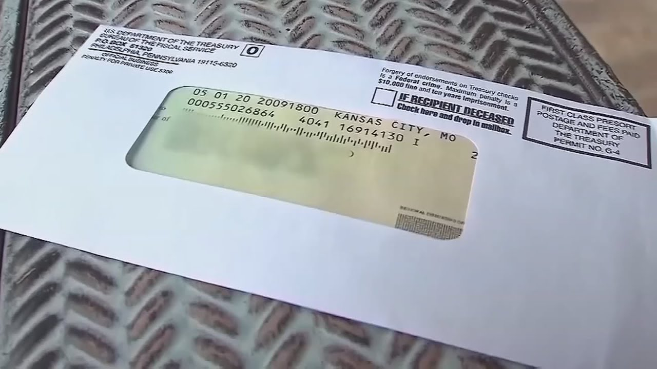 Don t Toss That Envelope The IRS Warns That Some People Are Throwing